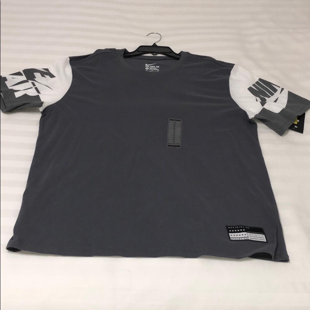 Nike Air Sleeves color block Tee